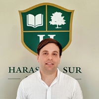 equipo de docentes profesionales para el colegio haras del sur